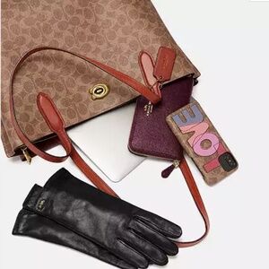 COACH Willow Tote Bag In Signature Canvas - NWT - Perfect condition